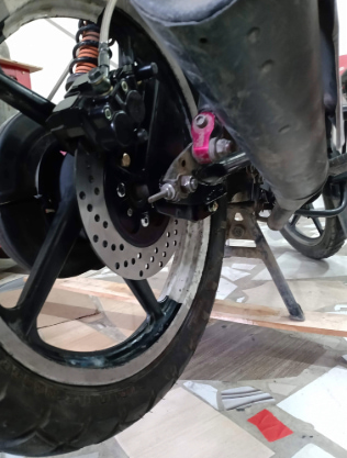 freno de disco trasero moto