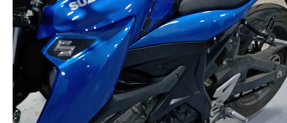 moto gixxer modificada