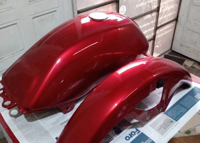 pintura para tanques moto